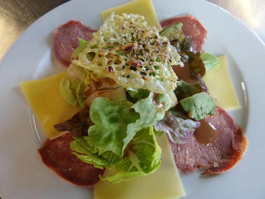 Jura Hotel Restaurant Le Panoramic Saint-Claude Kültér fotó